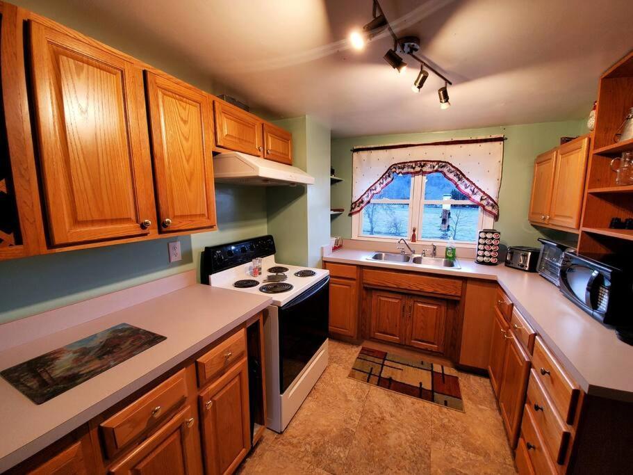 Country Mountain Escape! Villa Barnardsville Exterior photo